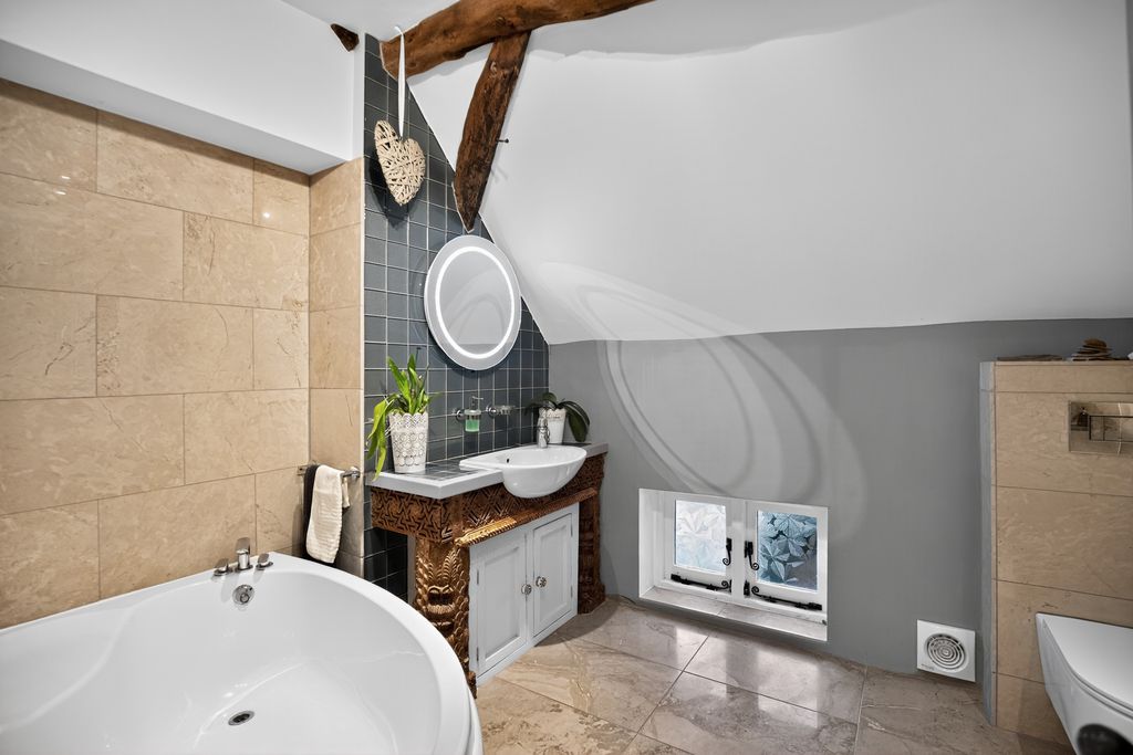 Additional image 14 of 4 bed detached house for saleClapgun Street, Castle Donington DE74