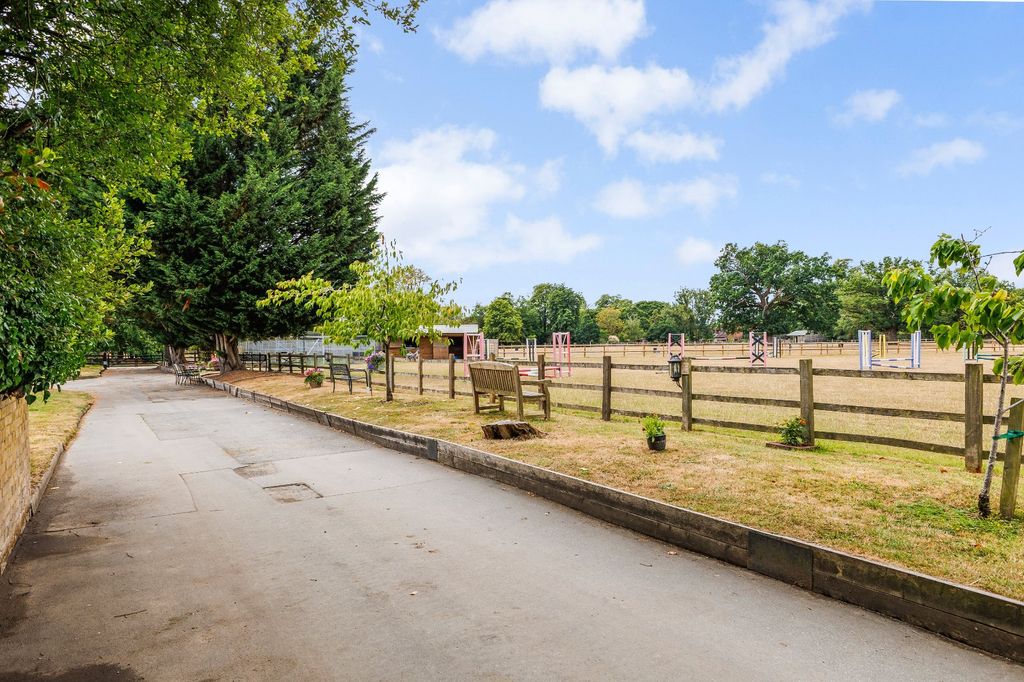 Additional image 18 of 5 bed equestrian for saleShinfield, Reading, Berkshire RG2