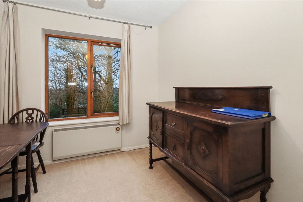 Additional image 7 of 2 bed flat for saleSt. Johns, Woking, Surrey GU21