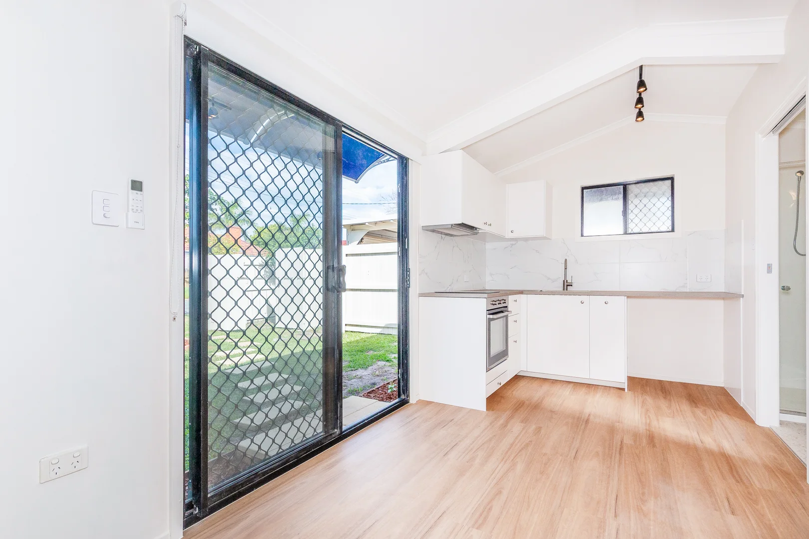 Additional image 3 of 2/32 Donkin Street, Scarborough QLD 4020