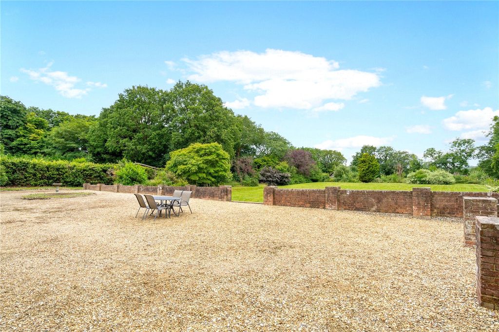 Additional image 12 of 4 bed flat for saleRowley Lane, Barnet EN5