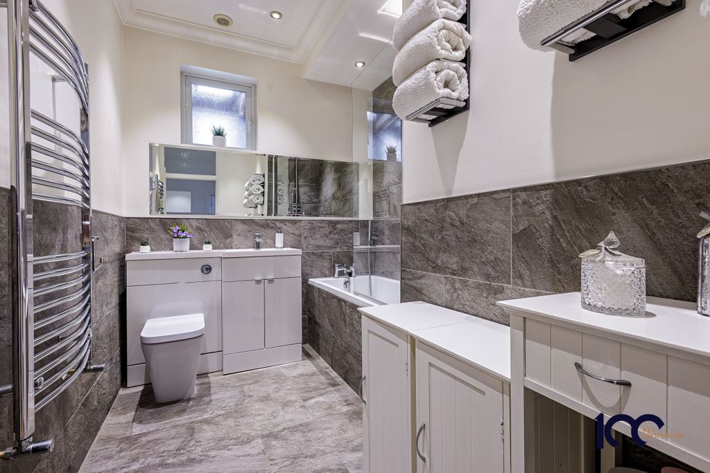 Additional image 20 of 2 bed semi-detached house for saleCrystal Avenue, Hornchurch RM12