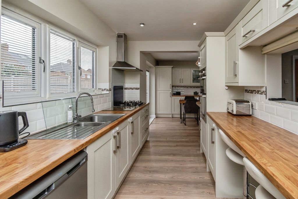 Additional image 4 of 3 bed semi-detached house for saleOliver Crescent, Bilston WV14