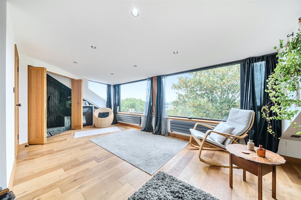Additional image 66 of 5 bed detached house for saleFremantle Road, Belvedere DA17