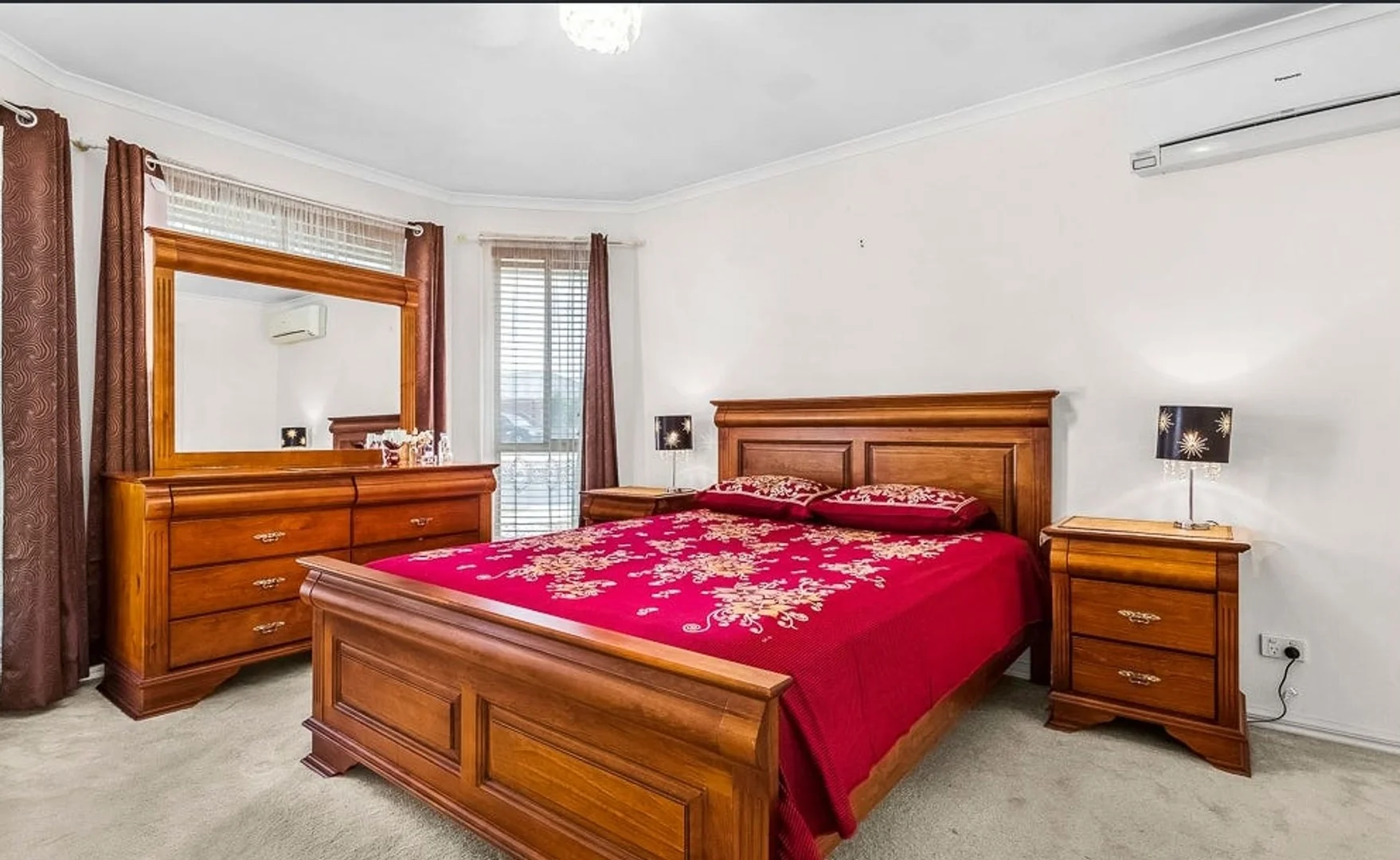 Additional image 5 of 90 Rose Grange Boulevard, Tarneit VIC 3029