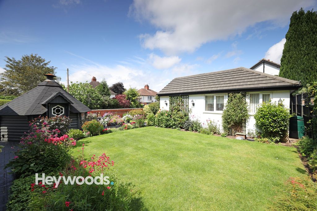 Additional image 49 of 6 bed semi-detached house for saleKingsway West, Westlands, Newcastle Under Lyme ST5