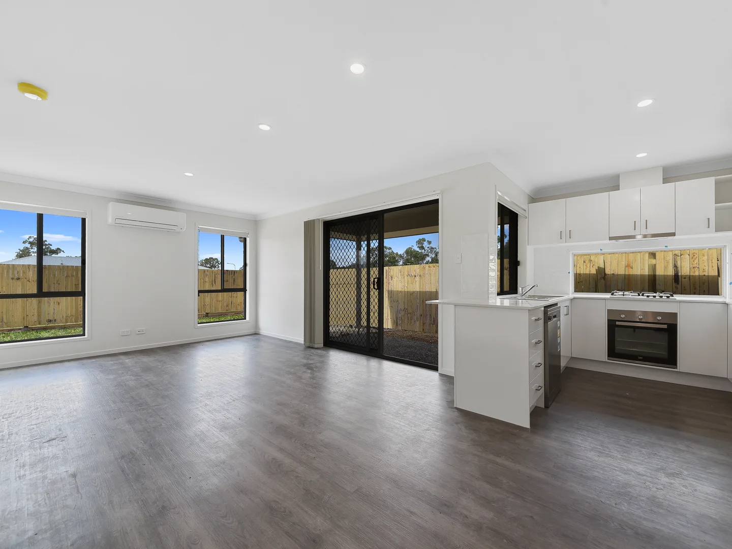 Additional image 3 of 3 Elite Street, Park Ridge QLD 4125