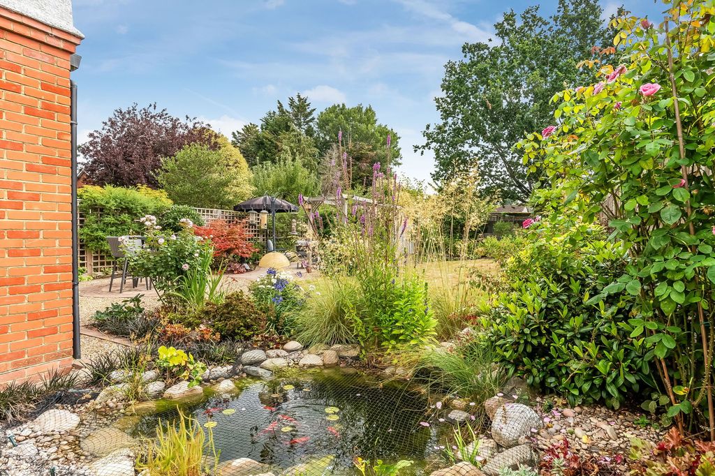 Additional image 24 of 4 bed detached house for saleAgates Lane, Ashtead KT21