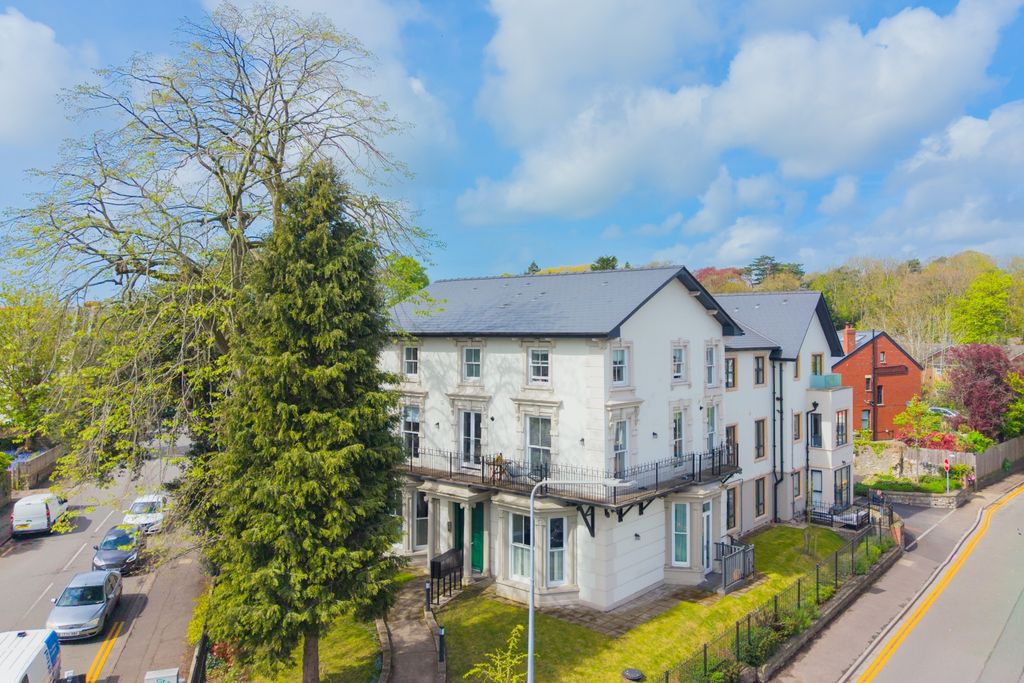 1 bed flat for saleSuffolk House, Canton CF5