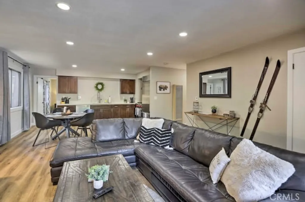 Additional image 8 of 304 E Fairway Blvd, Big Bear City, CA 92314