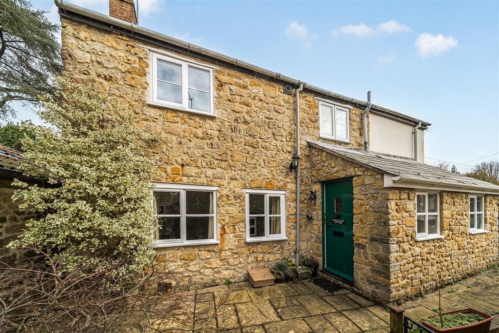 2 bed detached house for saleSt Mary Well St, Beaminster DT8