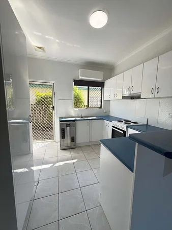 Additional image 5 of 7/445 Esplanade, Torquay QLD 4655