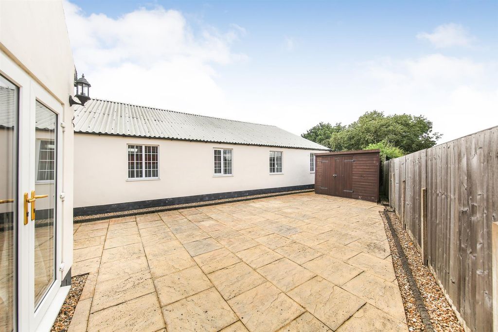 Additional image 36 of 2 bed property for saleStretton Service Station And Bungalow, Main Road, Stretton, Alfreton DE55