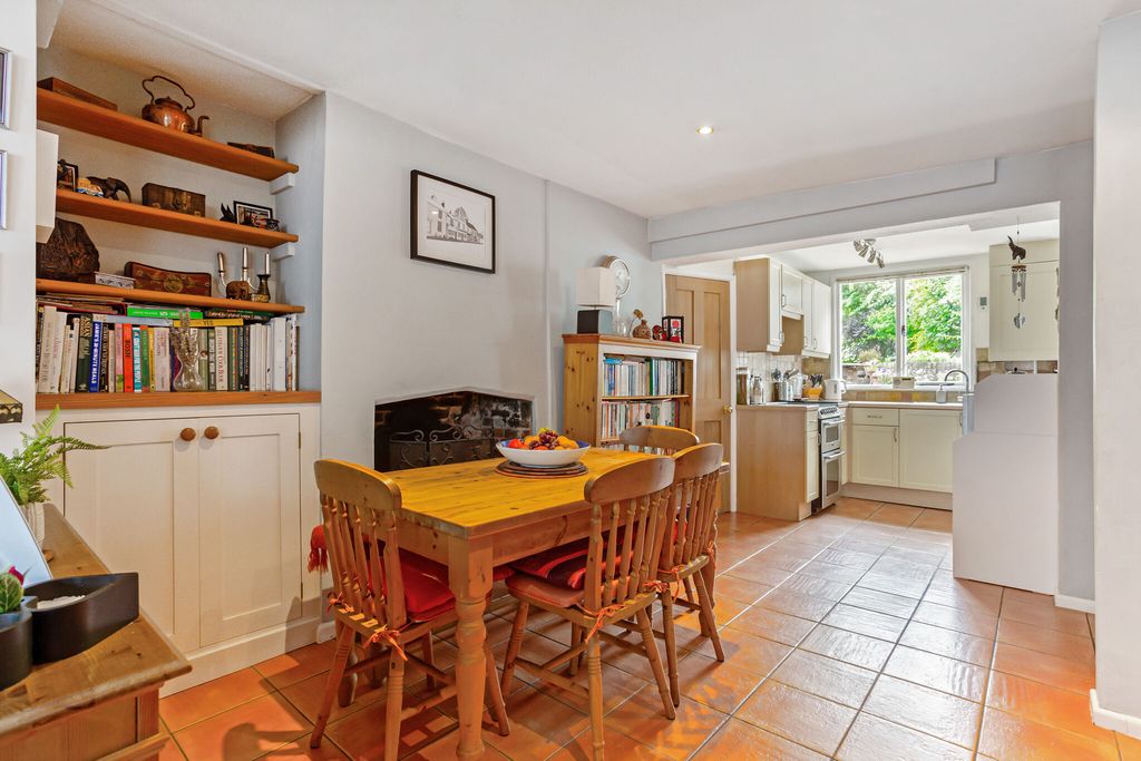 Additional image 3 of 4 bed terraced house for saleEast Street, Alresford SO24