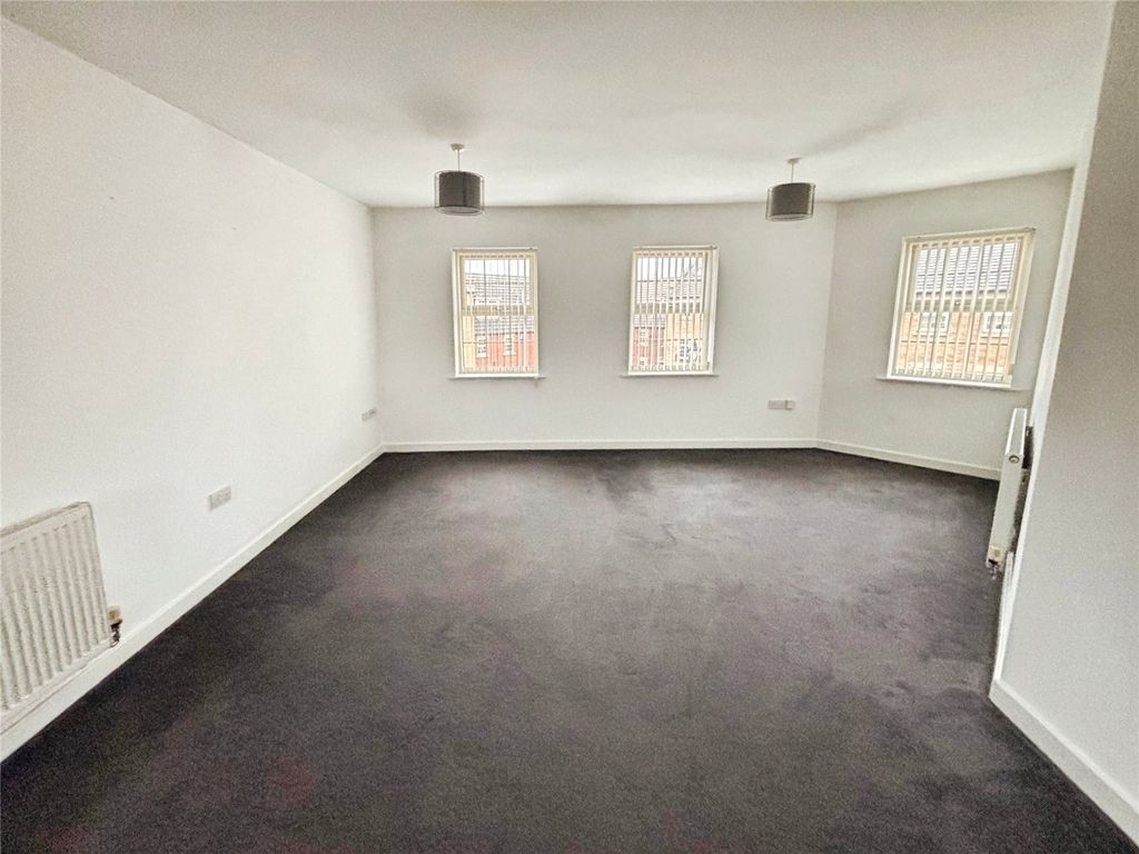 Additional image 3 of 2 bed flat for saleFarnley Road, Woodfield Plantation, Doncaster, South Yorkshire DN4