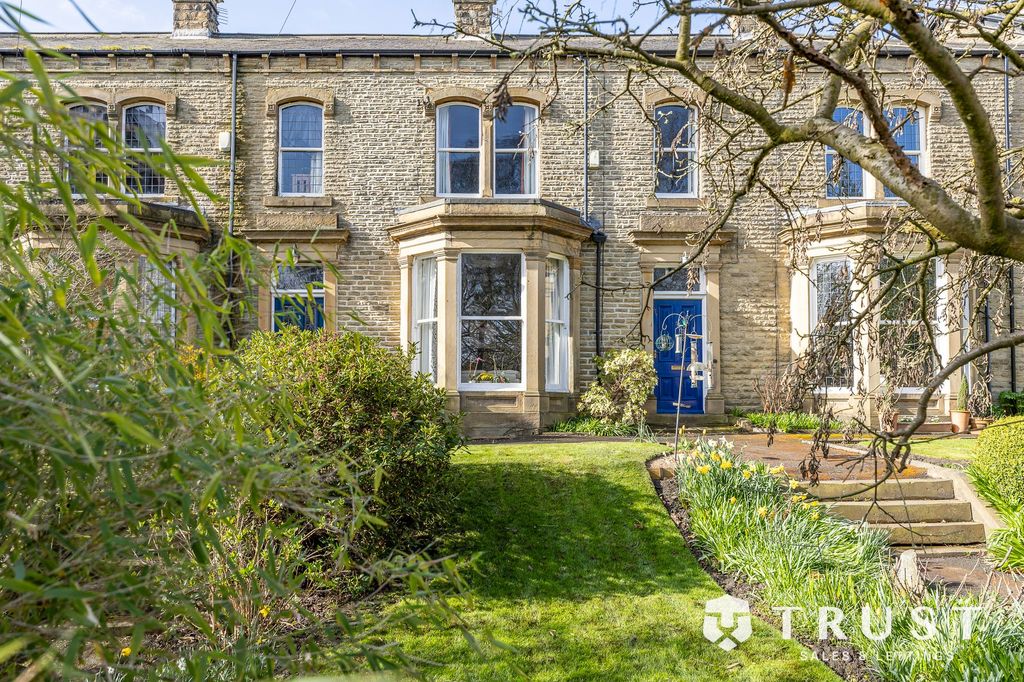 Additional image 44 of 4 bed terraced house for saleGrosvenor Road, Batley WF17