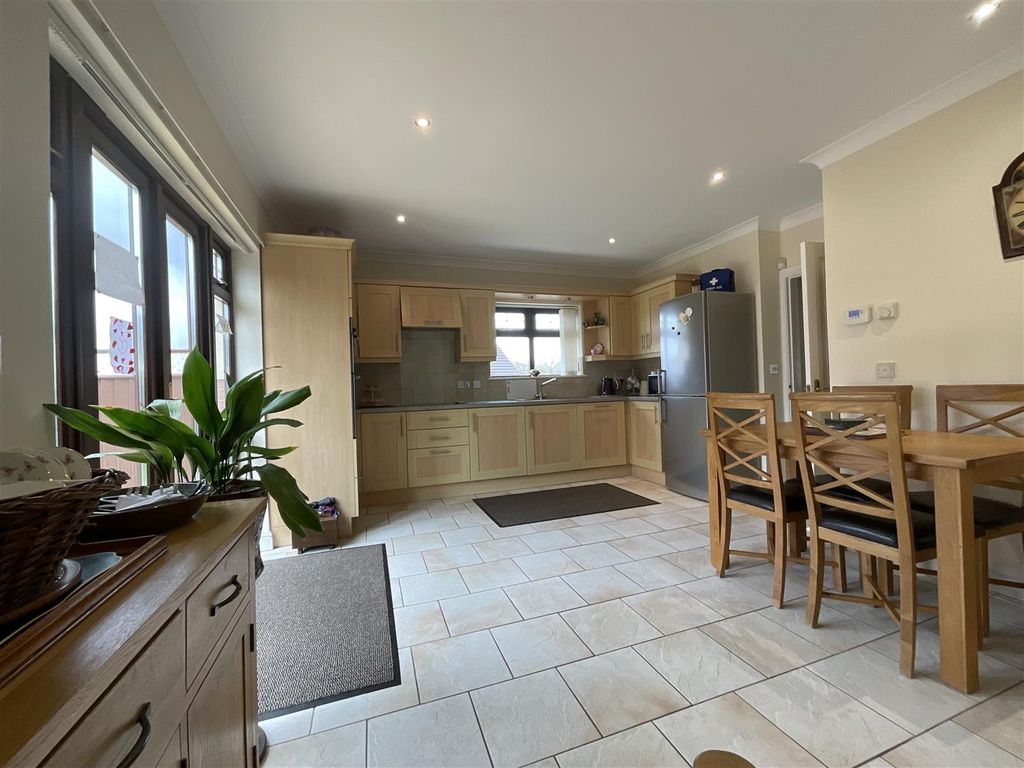 Additional image 3 of 4 bed detached bungalow for saleYr Hafod, Saron, Ammanford SA18