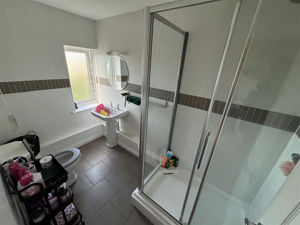Additional image 7 of 2 bed flat for saleTrinity, Cambridge Square, Middlesbrough TS5