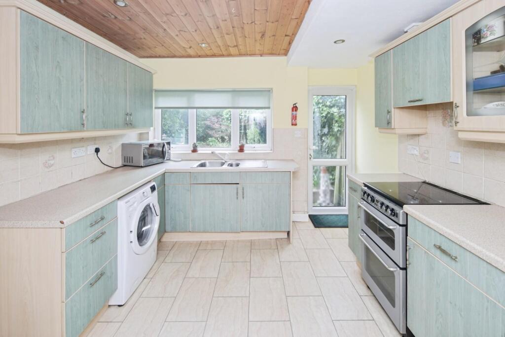 Aylesbury Road, Hockley Heath, Solihull photo 2