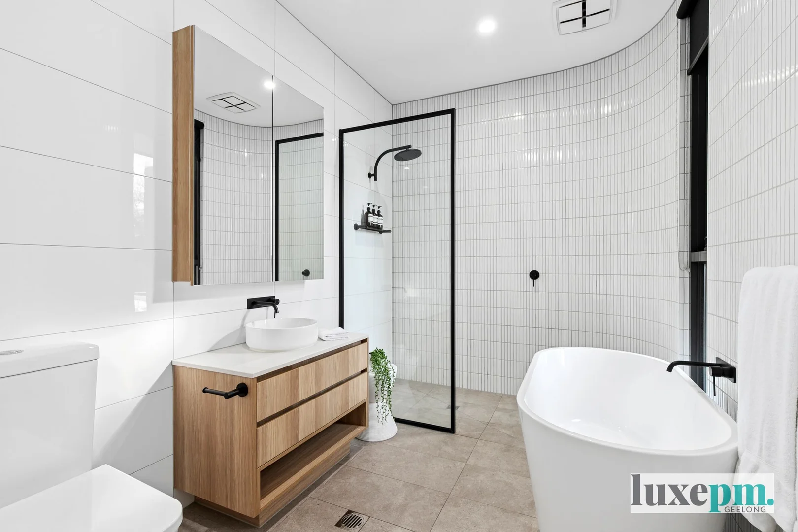 Additional image 8 of 19 Bowlers Avenue, Geelong West VIC 3218
