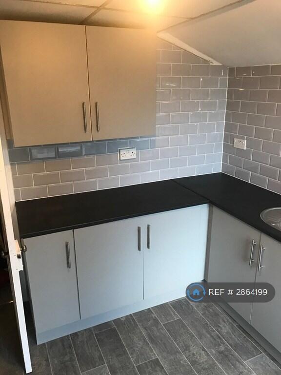 Bearwood, Smethwick, B66 photo 3