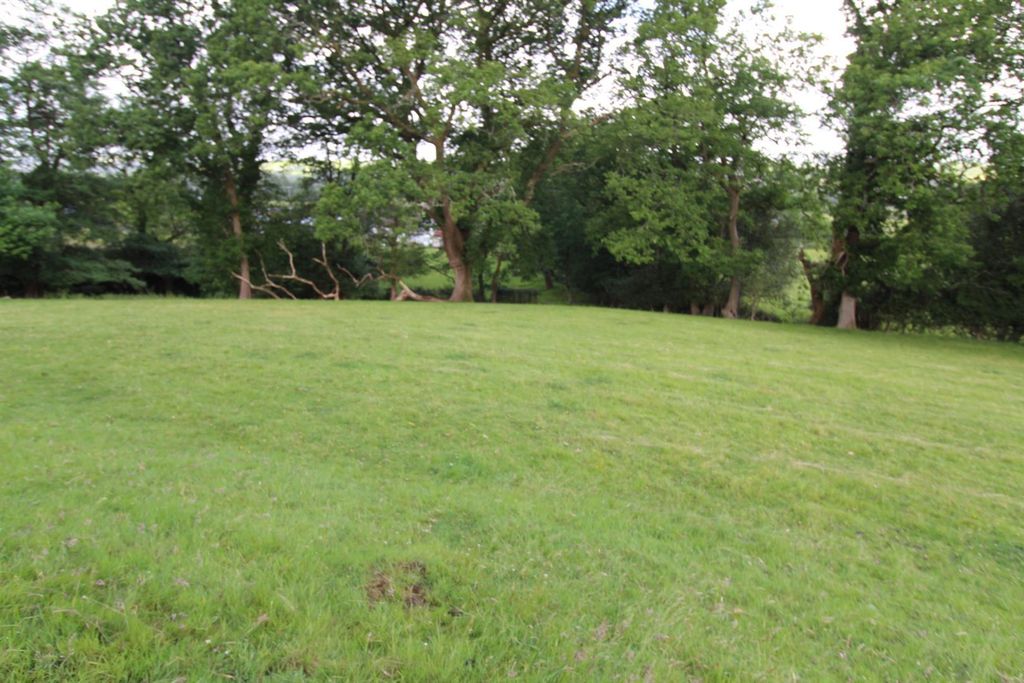 Additional image 18 of 3 bed detached bungalow for saleMaerdy Road, Betws, Ammanford SA18