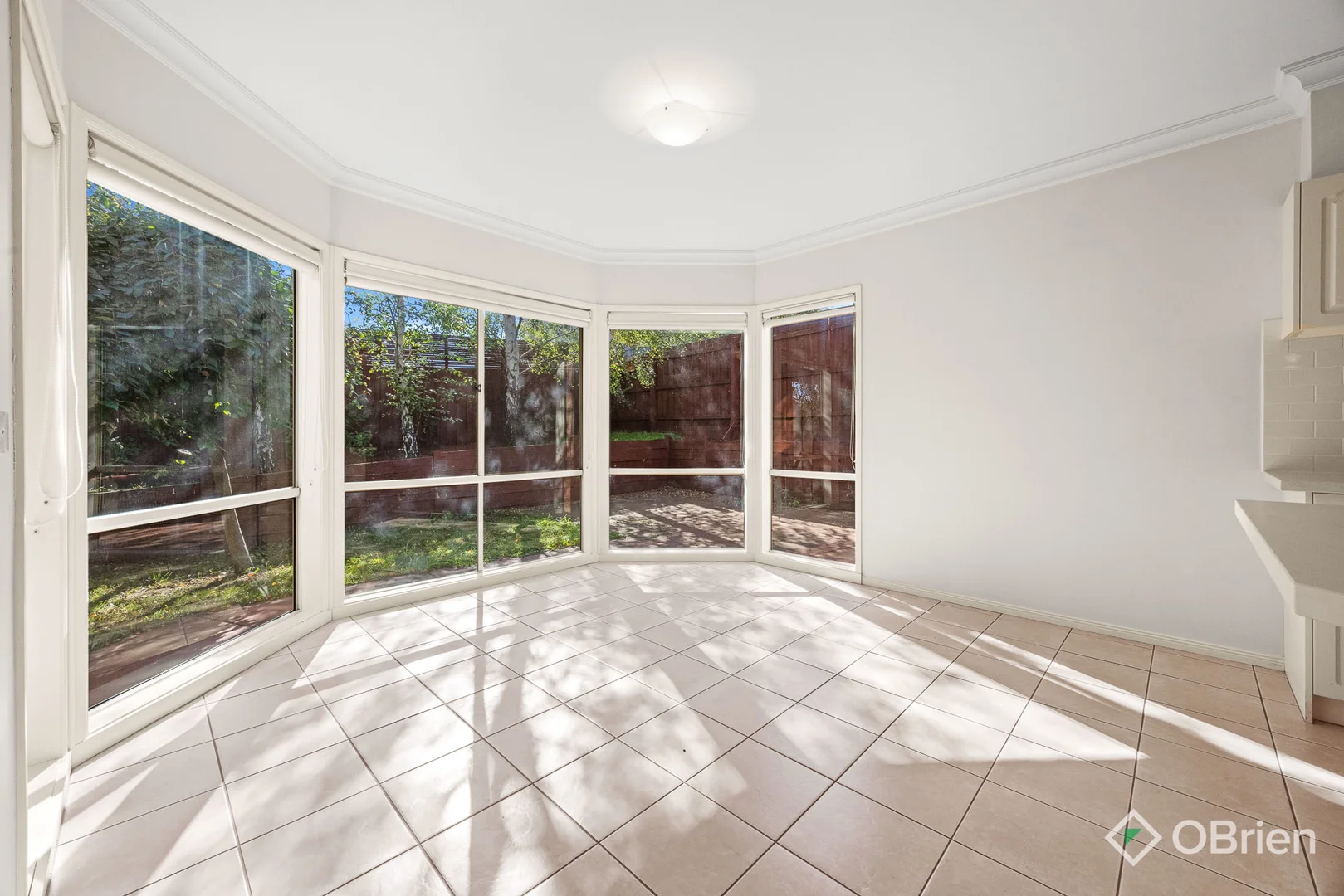 Additional image 12 of 2 Torwood Close, Narre Warren VIC 3805