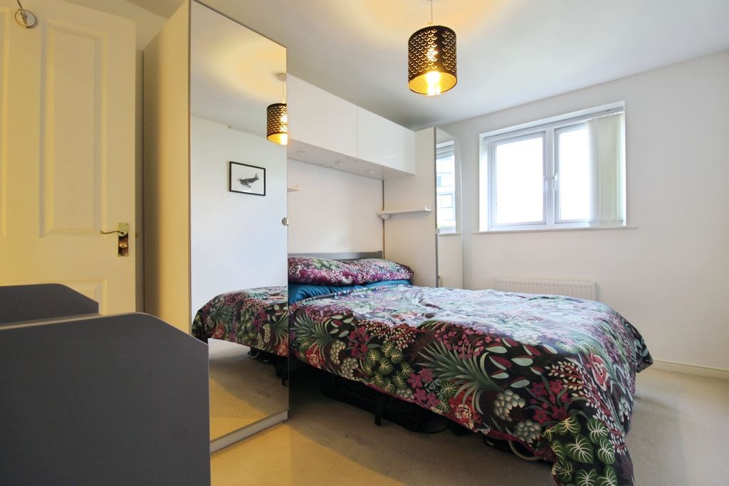 Additional image 9 of 2 bed flat for saleFfordd Y Mileniwm, Barry CF62