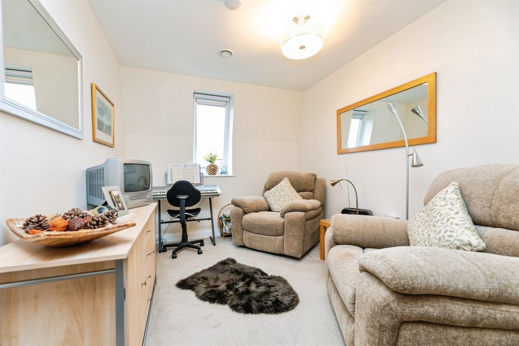 Additional image 12 of 2 bed flat for saleBerneslai Close, Barnsley S70