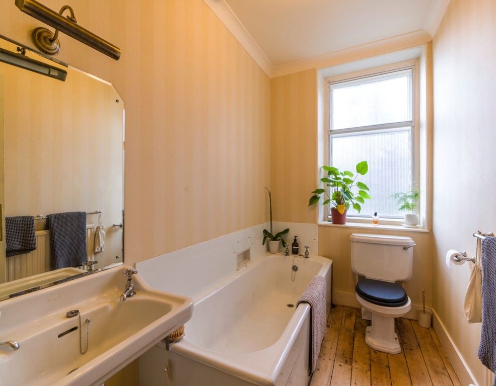 Additional image 9 of 6 bed semi-detached house for sale128 Desswood Place, Aberdeen AB15