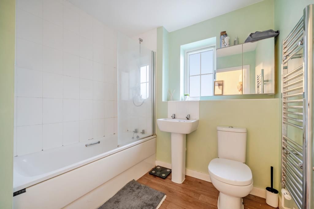 Additional image 18 of 2 bed flat for saleKingsmere, Bicester, Oxfordshire OX26