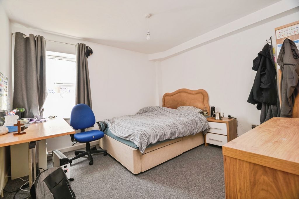 Additional image 6 of 2 bed flat for saleThe Potteries, Middlesbrough, North Yorkshire TS5