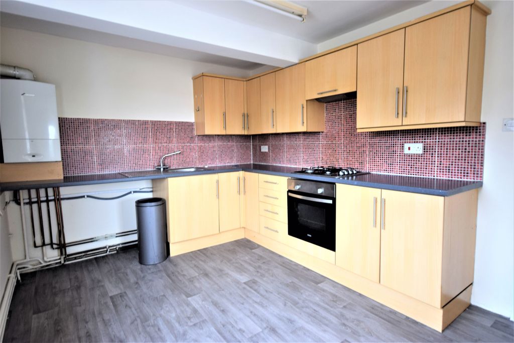 Additional image 2 of 2 bed flat for saleFormans Walk, Louth LN11