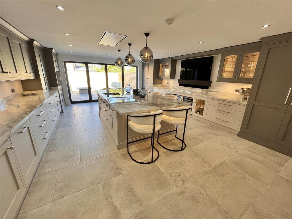 Additional image 5 of 3 bed property for saleHeyes Lane, Alderley Edge SK9
