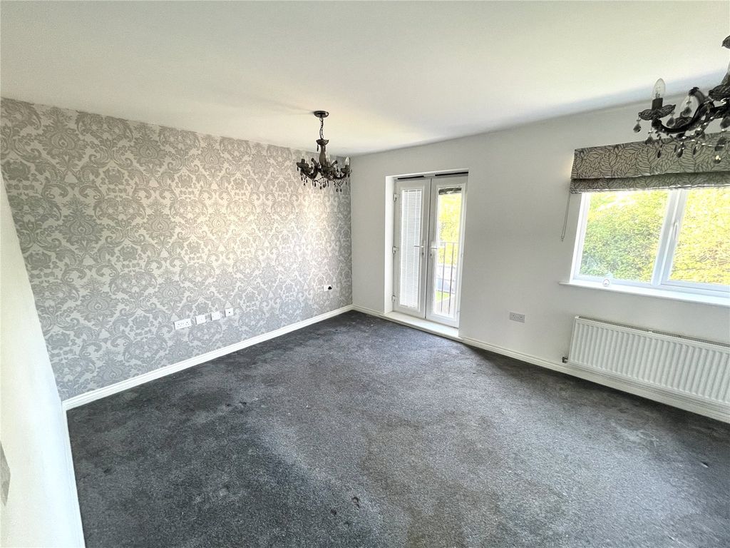 Additional image 4 of 4 bed semi-detached house for saleUppingham Gardens, Leeds, West Yorkshire LS12