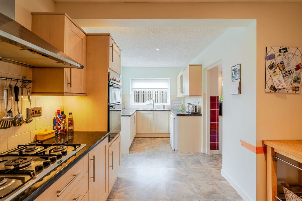 Additional image 8 of 4 bed detached bungalow for sale15 Goldstone, Berwick-Upon-Tweed TD15