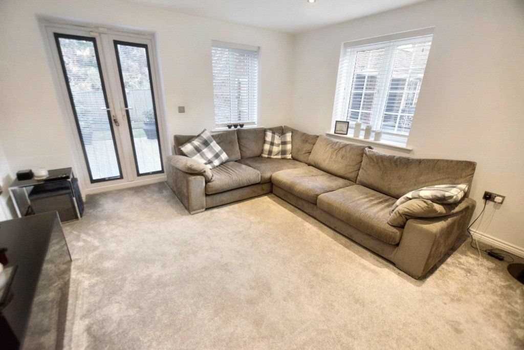 Additional image 13 of 4 bed semi-detached house for saleHoneybourne Road, Leeds LS12