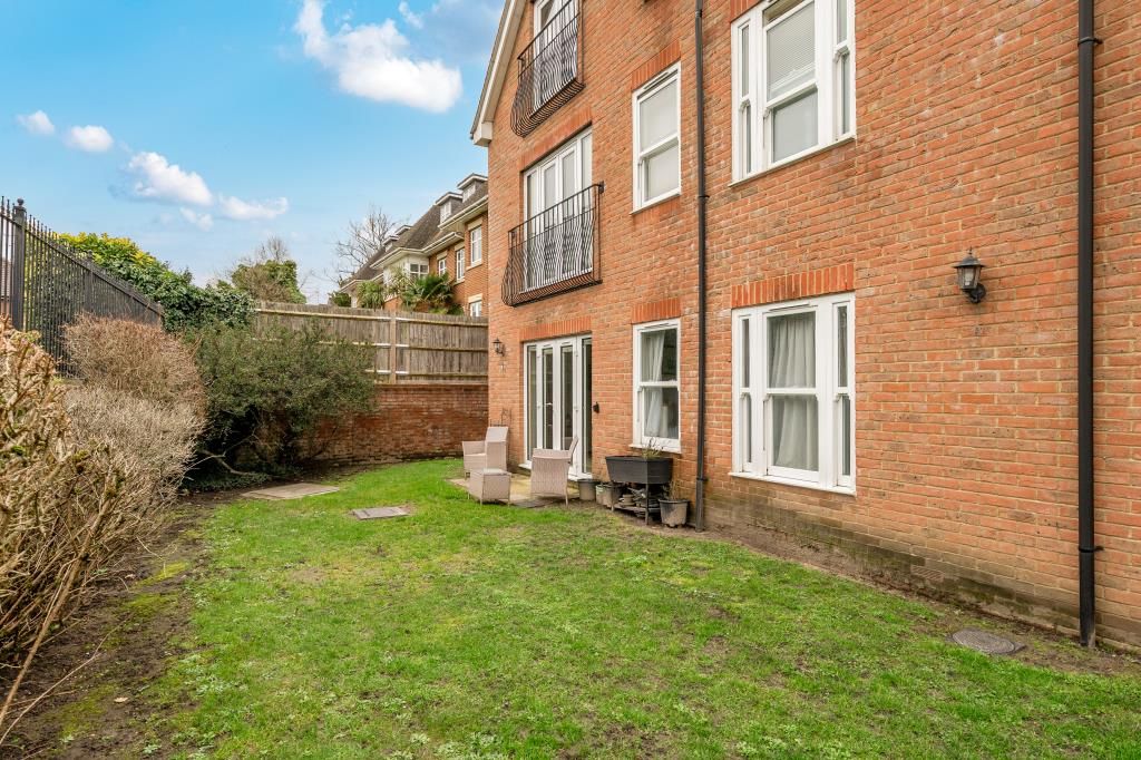 Additional image 3 of 2 bed flat for saleBagshot, Surrey GU19