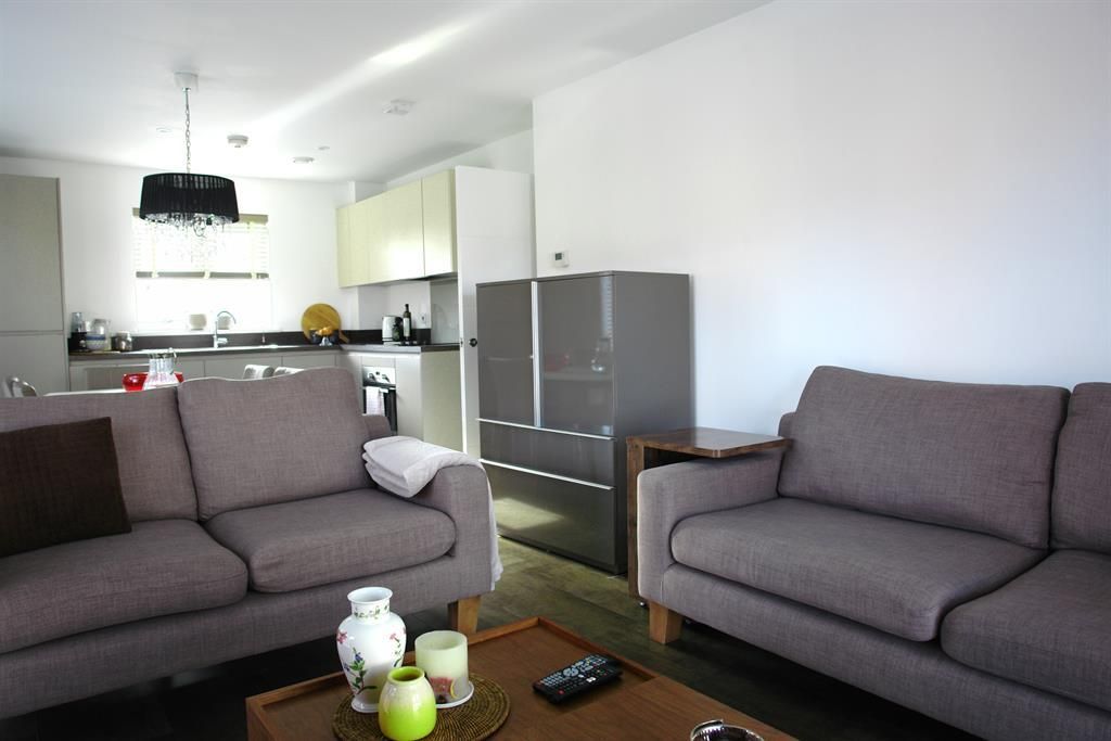Additional image 2 of 2 bed flat for salePilots View, Chatham ME4