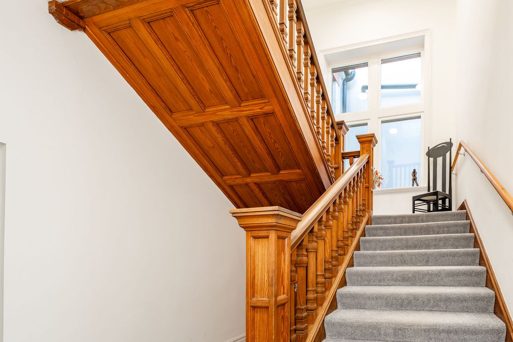 Additional image 12 of 2 bed flat for sale432/3 Lanark Road, Colinton, Edinburgh EH13