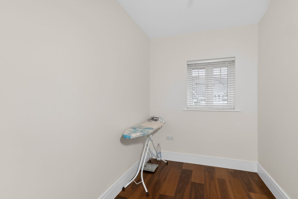 Additional image 17 of 5 bed semi-detached house for saleChamplain Street, Reading RG2