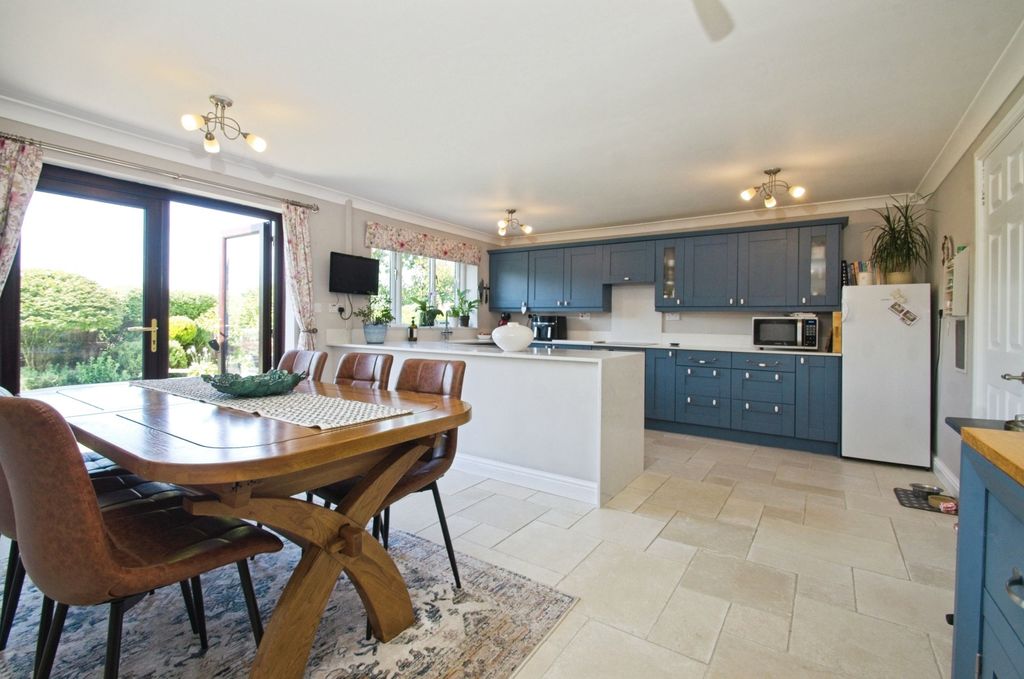 Additional image 2 of 4 bed detached house for saleThe Hawthorns, Newport NP18