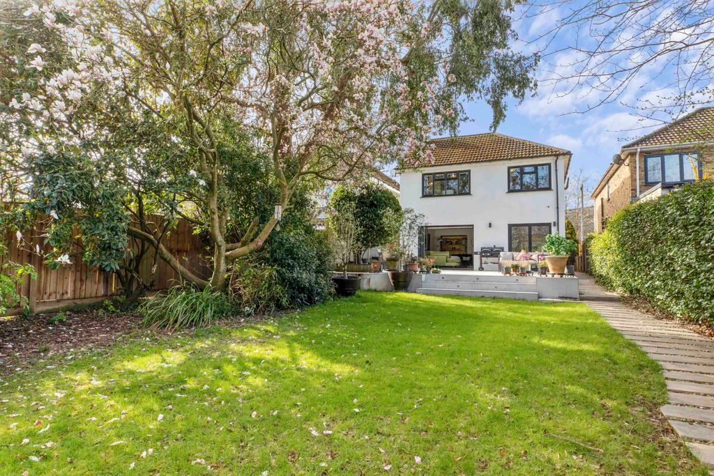 Additional image 13 of 4 bed detached house for saleWhite Lion Road, Amersham HP7