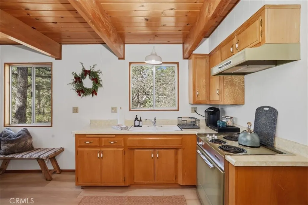 Additional image 12 of 1146 Ridge Rd, Fawnskin, CA 92333