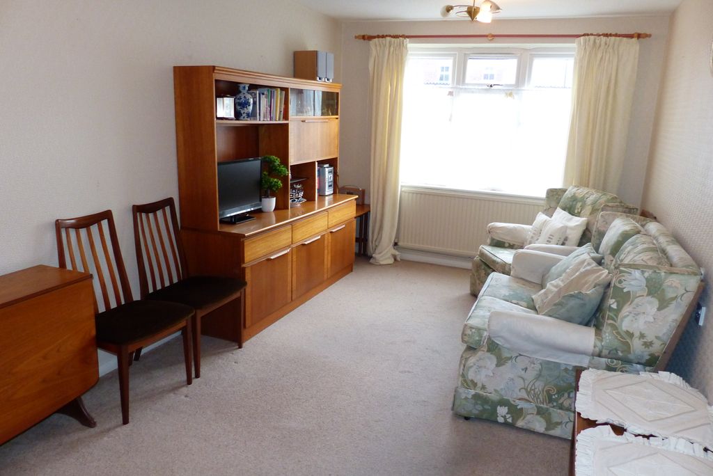 Additional image 2 of 2 bed flat for saleHenmore Place, Ashbourne DE6