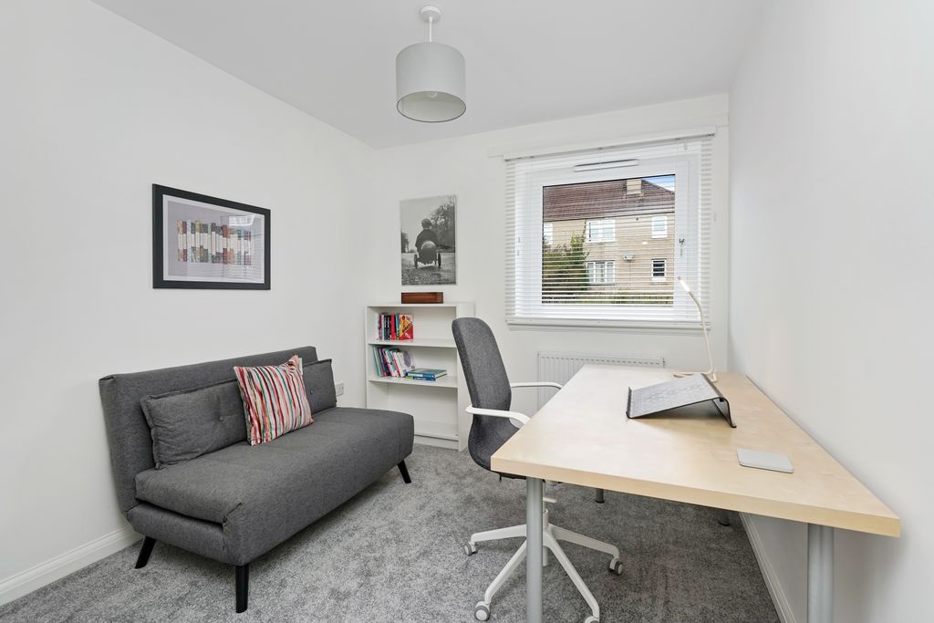 Additional image 6 of 2 bed flat for sale373/4 Lanark Road West, Currie, Edinburgh EH14