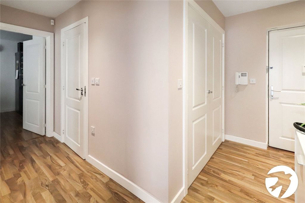 Additional image 14 of 2 bed flat for saleLittle Brights Road, Belvedere DA17