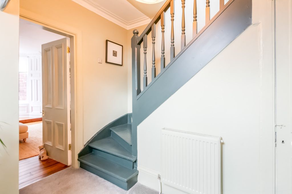 Additional image 8 of 2 bed flat for saleKing Street, Crieff PH7