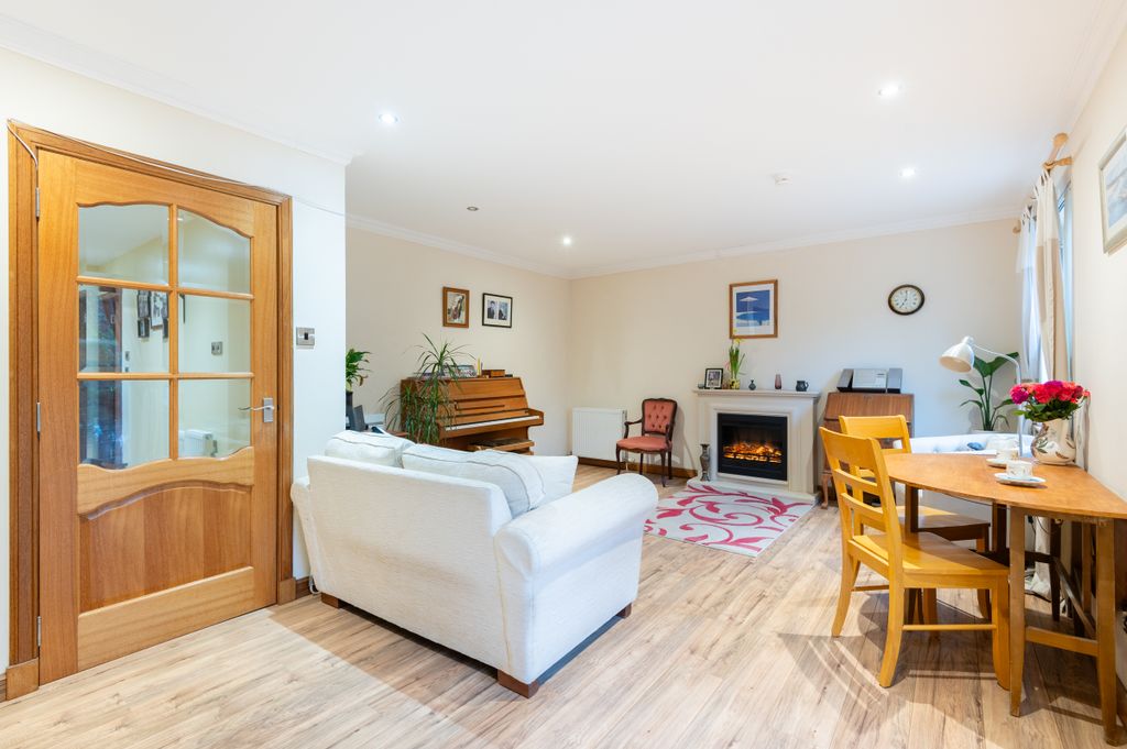 Additional image 8 of 3 bed detached house for saleWest Seaton Den Gardens, Arbroath DD11