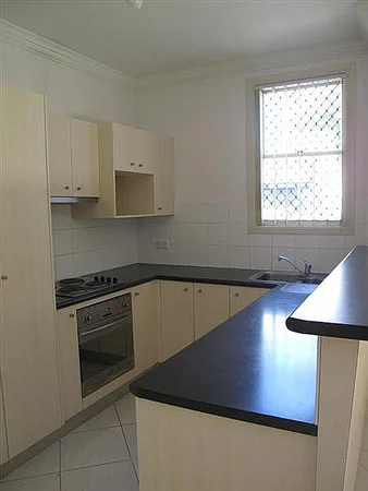 Additional image 5 of 2/7 Rosina Street, Kangaroo Point QLD 4169